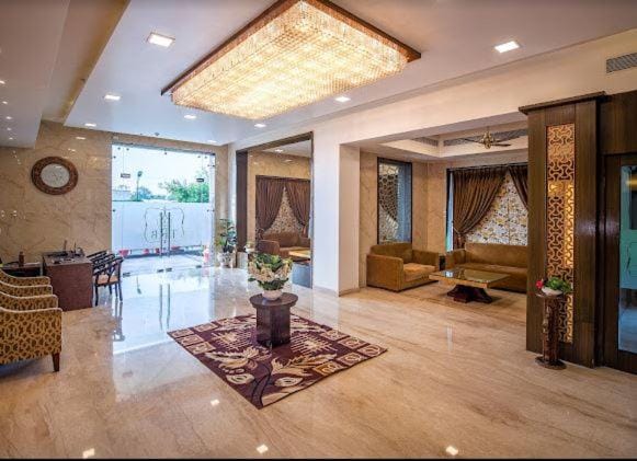 The Royal Bharti Hotel Hotel in Uttar Pradesh