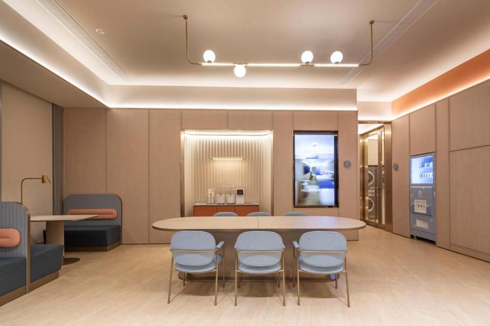 Hanting Hotel Nanjing Forestry University Xinzhuang Metro Station Hotel in Nanjing
