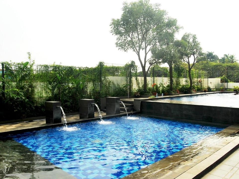 Great Escape Apartment Baros Apartment in West Java