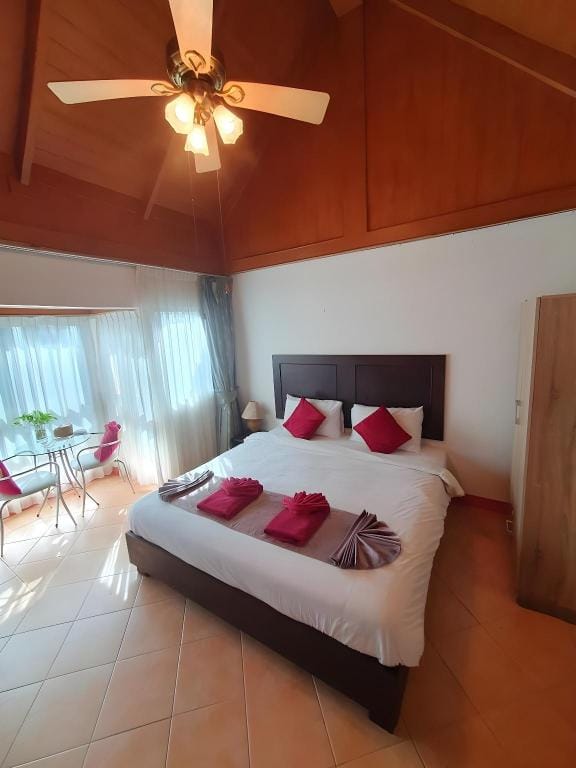 Aquarius Gay Guesthouse and Sauna Hotel in Patong