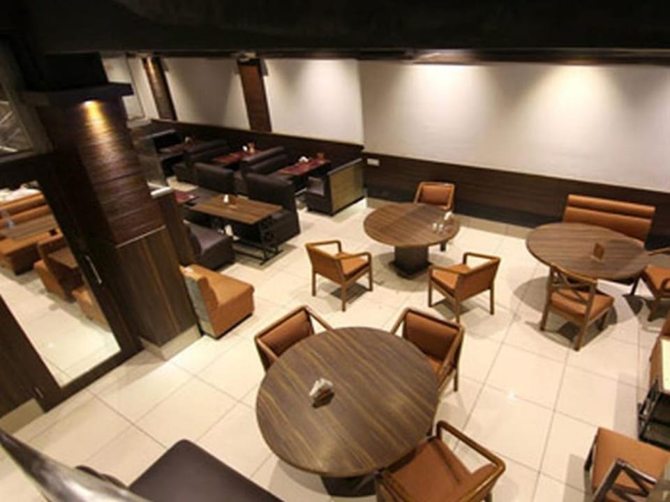 Hotel Executive Inn Hotel in Maharashtra