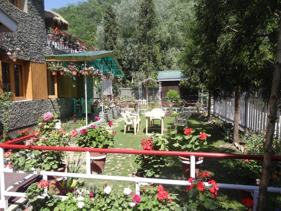 HOTEL MADHUBAN Hotel in India