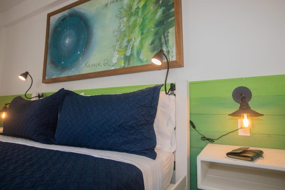 Treetops Hotel Hotel in Belize District