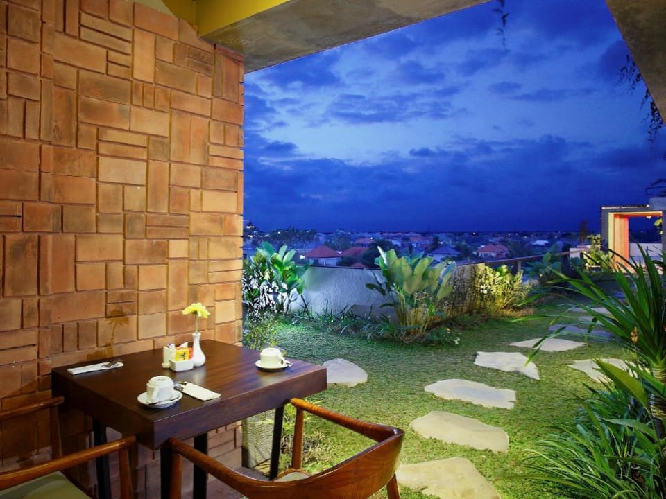 The Visala Boutique Suites Seminyak Hotel in North Kuta