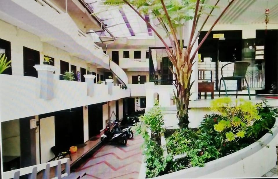 Adel Guest House Hotel in East Java