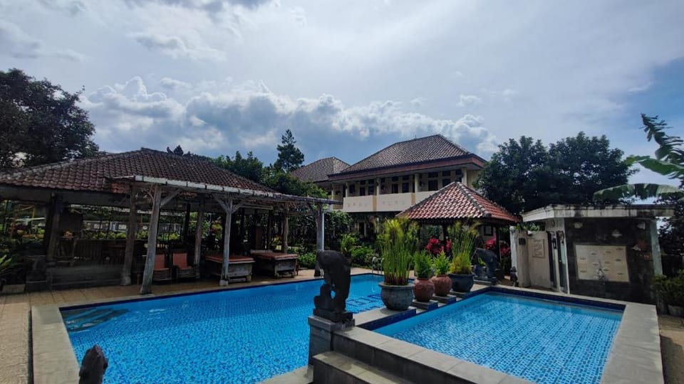 Taman Teratai Hotel Hotel in Cisarua