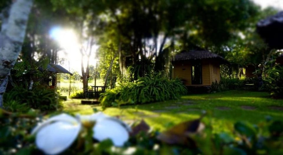 Bannamhoo Bungalows Campground/ 
RV Resort in Thailand
