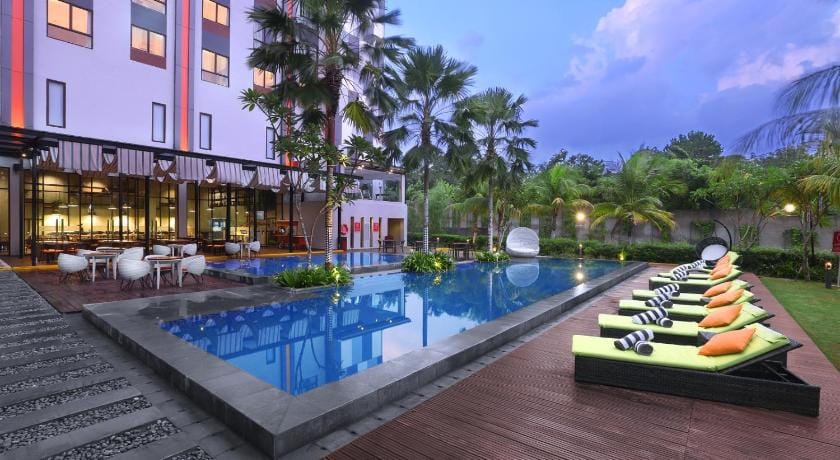 Harper Purwakarta by ASTON Hotel in West Java