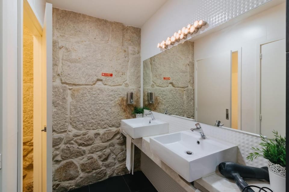 Happy Porto Hostel Hostel in Porto