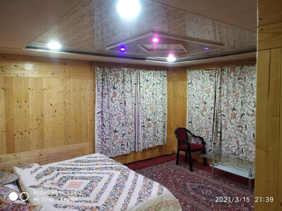 Himalaya Discover Resort Hotel in Punjab
