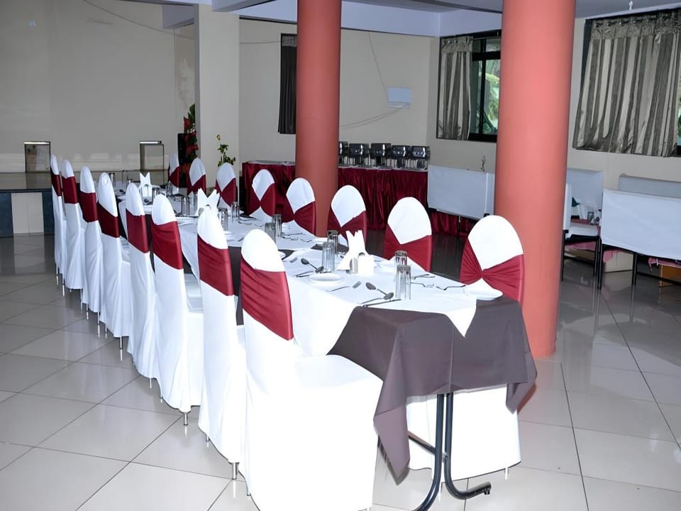Hotel Rajsangam International Hotel in Karnataka