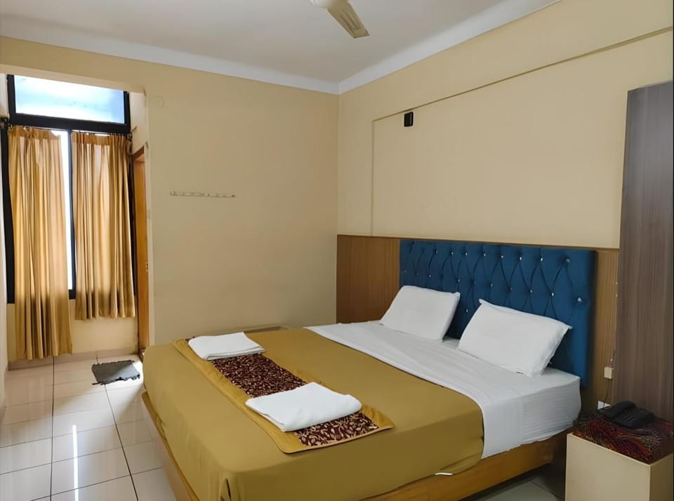 Hotel Rajsangam International Hotel in Karnataka