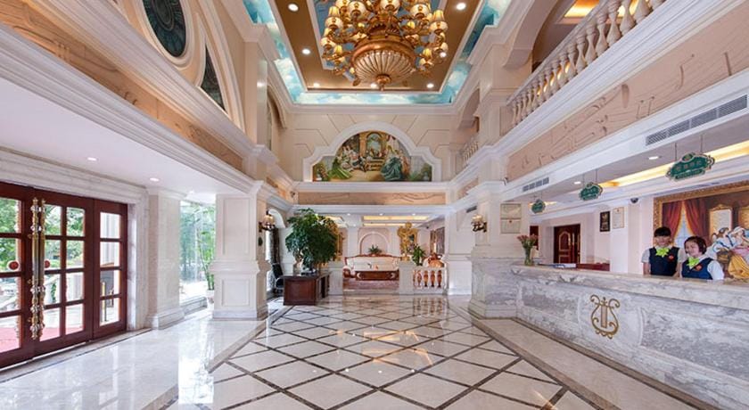 Vienna Hotel Shenzhen Pingdi Hotel in Shenzhen