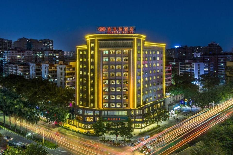 Vienna Hotel Huizhou West Lake Maidi South Road Hotel in Guangdong