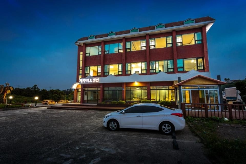 Jeju Wayo Pension Vacation rental in South Korea