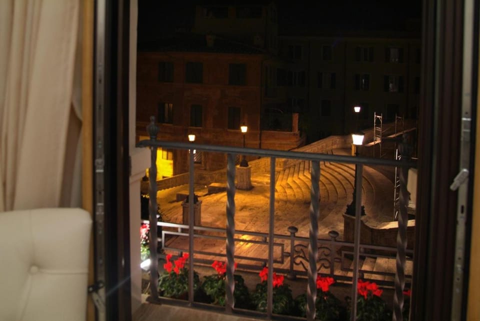 Royal Suite TrinitÃ  Dei Monti Hotel in Rome