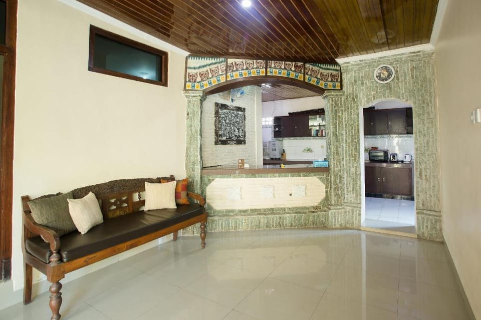 Blanjong Homestay Hotel in Denpasar