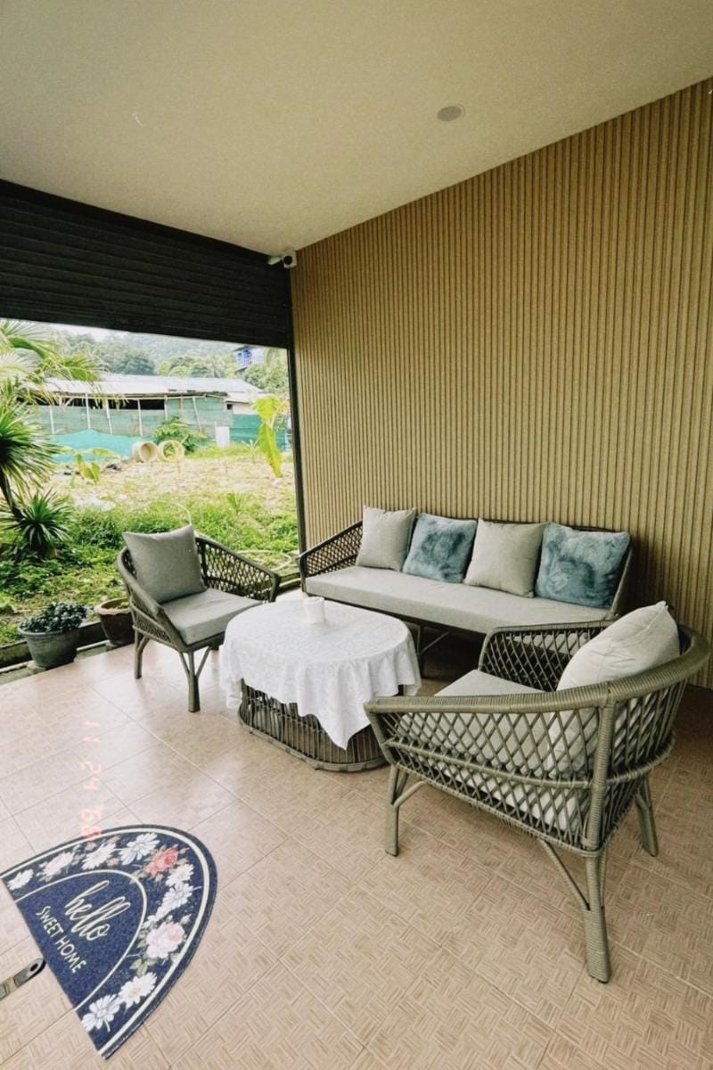 Gypsy Village Resort Inn in Krabi Changwat