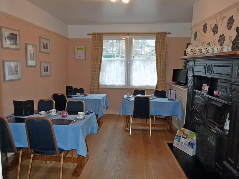 Lyndale Guest House Hotel in Borough of Harrogate