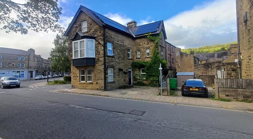 Lyndale Guest House Hotel in Borough of Harrogate