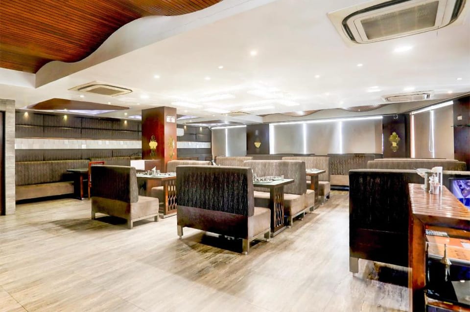 Townhouse Prahladnagar Hotel in Ahmedabad
