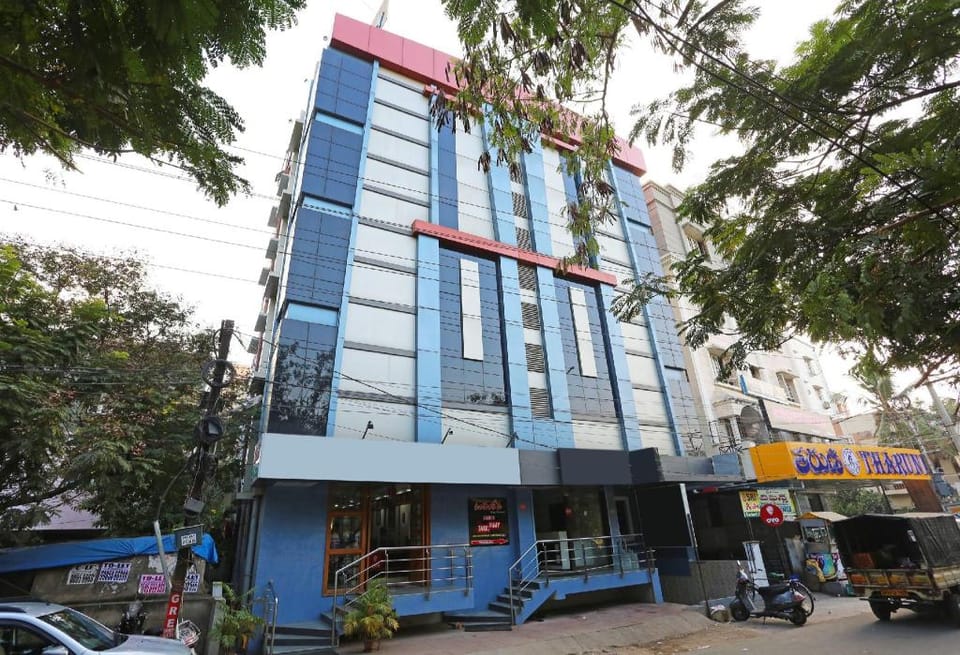 Hotel O Saraswathi Residency Near SR Nagar Metro Station Hotel in Hyderabad