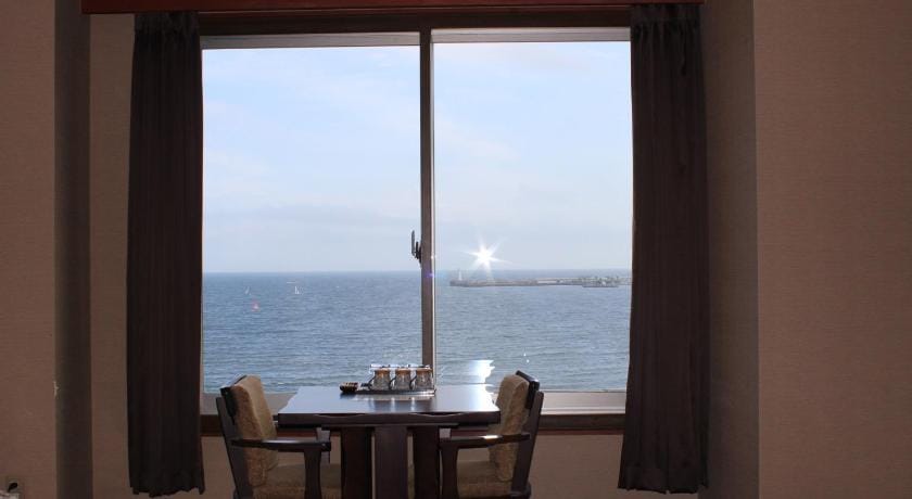 Hotel Shiosai Ryokan in Kanagawa Prefecture