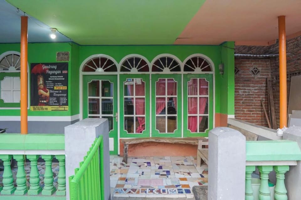 Hotel O Gandrung Payungan Family InnNearStasiun Banyuwangi Kota Hotel in East Java