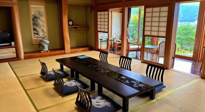 Kutsurogian Ryokan in Japan