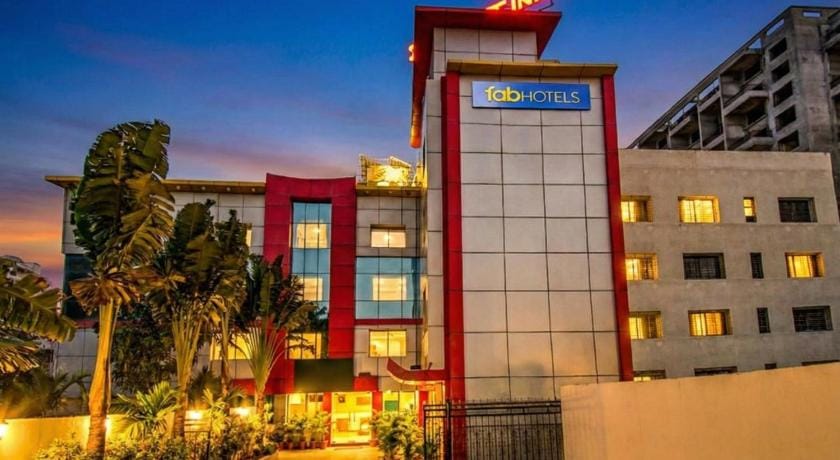 FabHotel Prime Sanket Inn - Nr. Golden Care Hospital Hotel in Maharashtra
