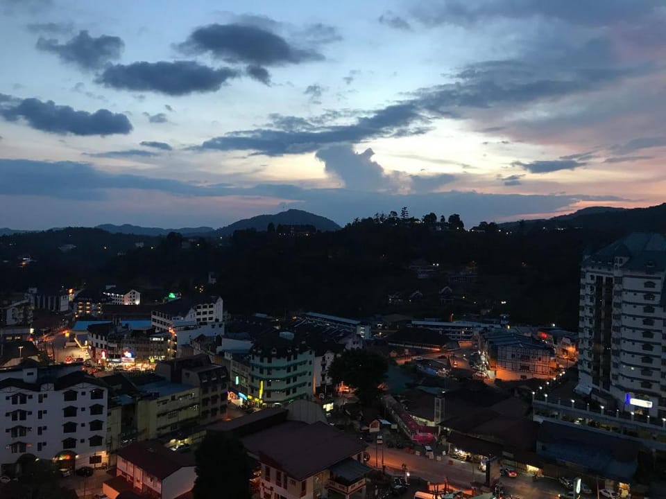 Misty Highlands Apartment @ Crown Imperial Court Apartment in Brinchang