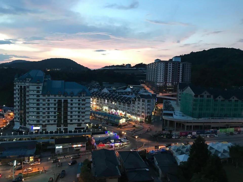 Misty Highlands Apartment @ Crown Imperial Court Apartment in Brinchang