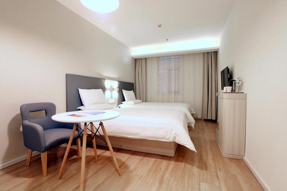 Hanting Hotel Beijing Dongsi Metro Station Hotel in Beijing