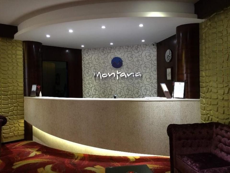 Summit Montana Suites & Spa at Mall Hotel in West Bengal