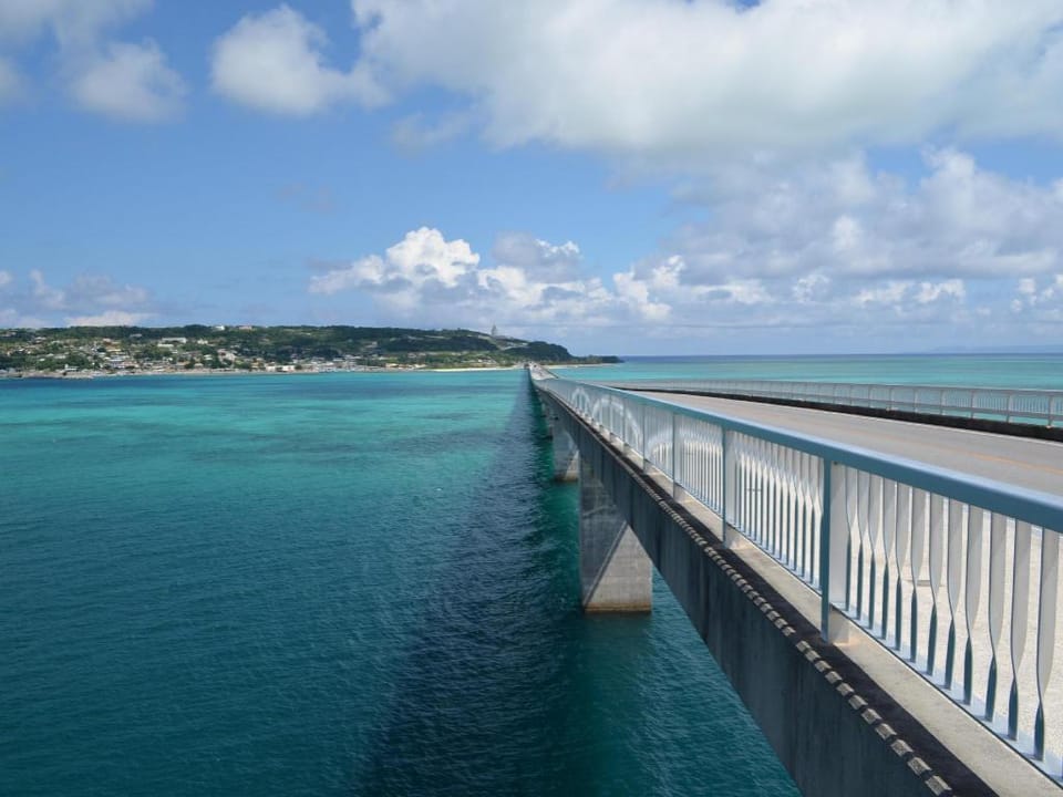 Guest House Isa Bed and Breakfast in Okinawa Prefecture