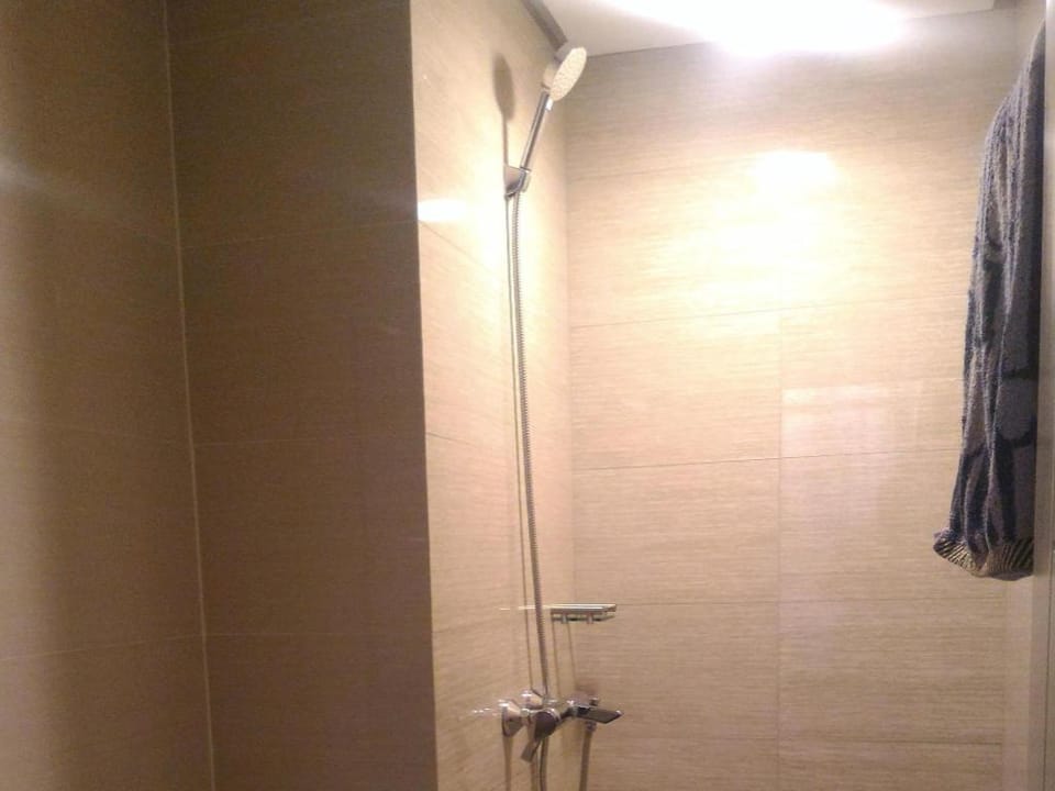Favila Condotel - 150 Newport Boulevard Apartment in Pasay