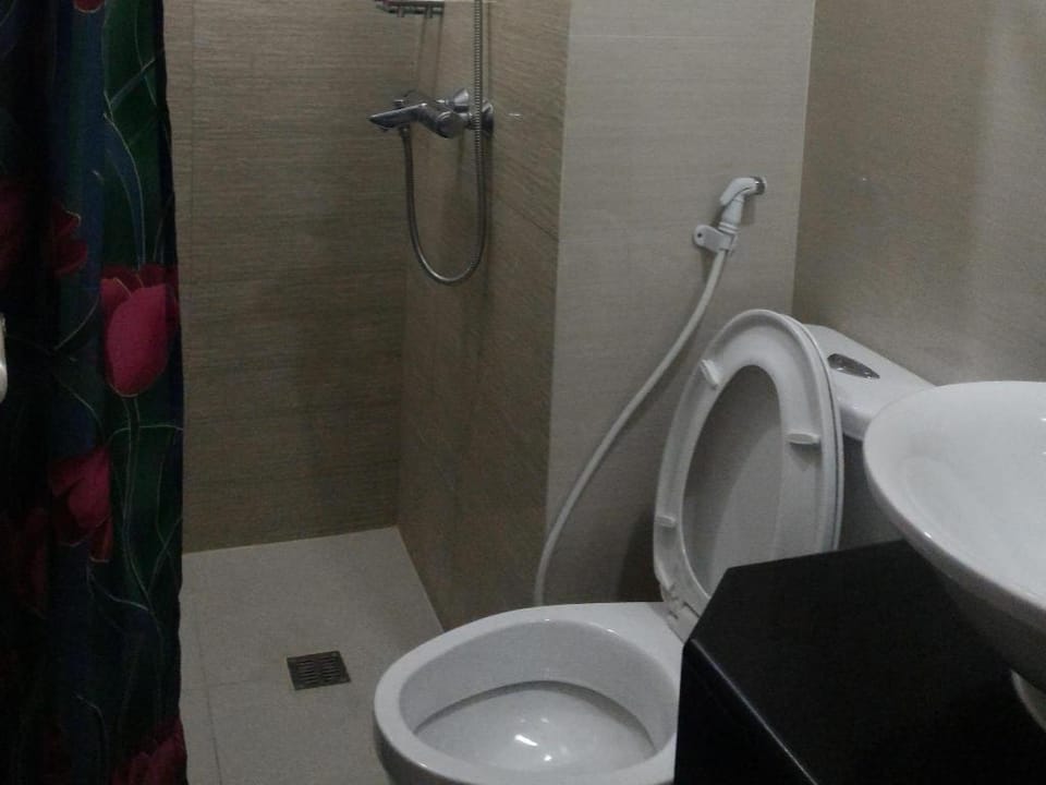 Favila Condotel - 150 Newport Boulevard Apartment in Pasay