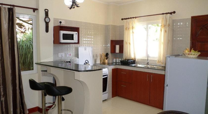 Precious Residence C - Self-catering Studio Apartment in Africa