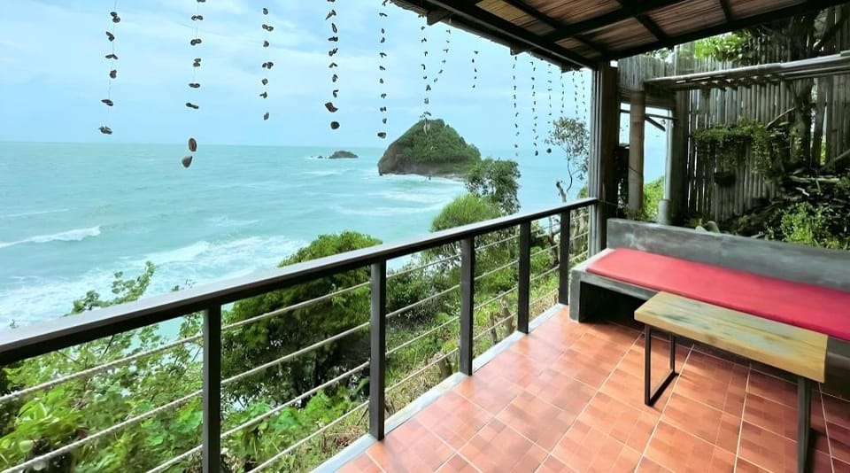 Coco Cape Lanta Resort Hotel in Sala Dan
