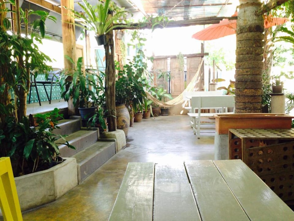 60BLUEHOUSE Bed and Breakfast in Chiang Mai