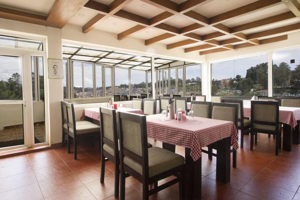 FabHotel Sholas Residency I - Nr. Rose Garden Hotel in Ooty