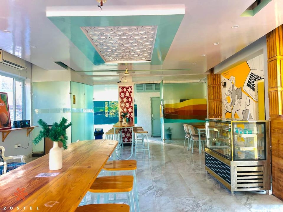 Zostel Rishikesh (Laxman Jhula) Hotel in Rishikesh