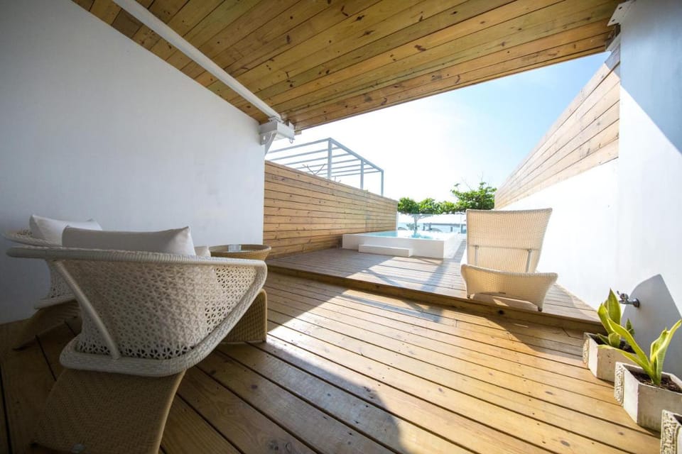 後面有灣Hooope Inn Vacation rental in Hengchun Township