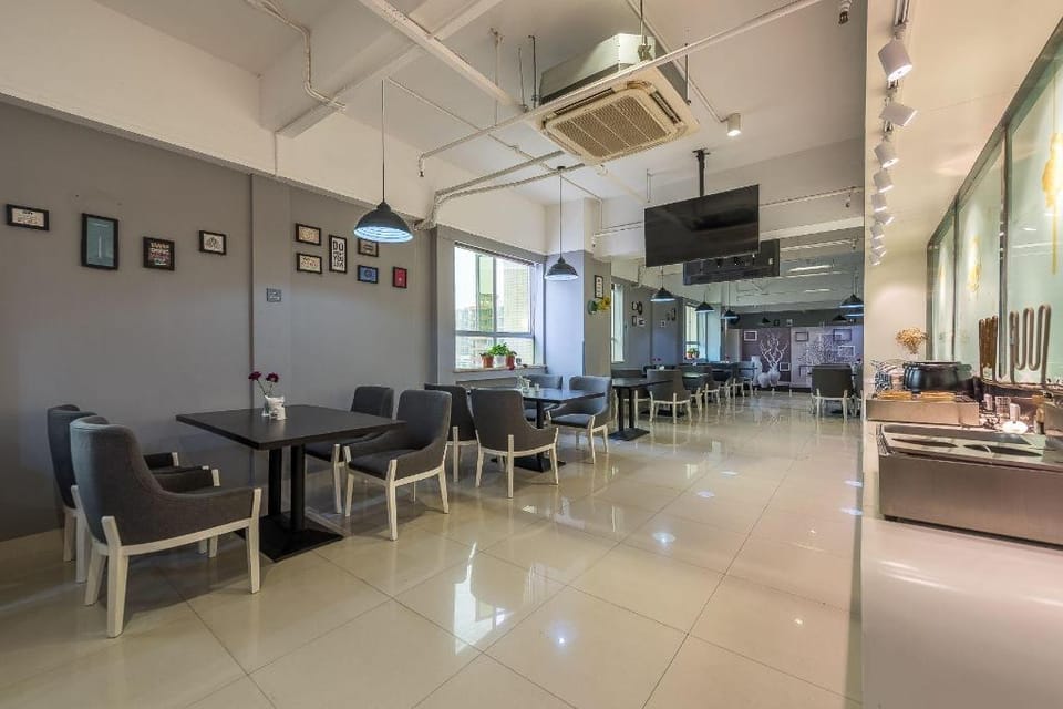 Suiton By Paxton Hotel in Shenzhen
