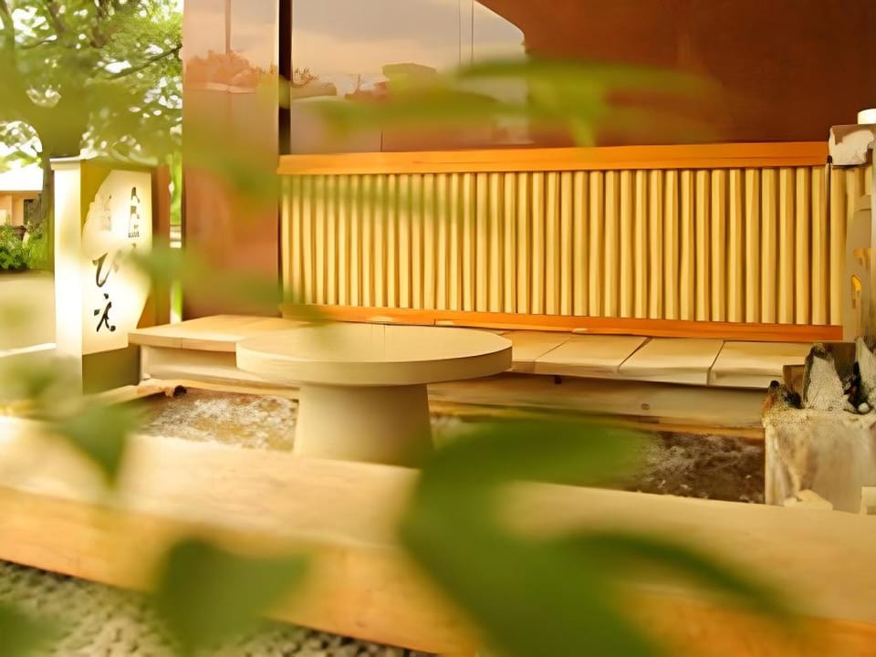 Saikanoyado Tatami Hotel in Ishikawa Prefecture