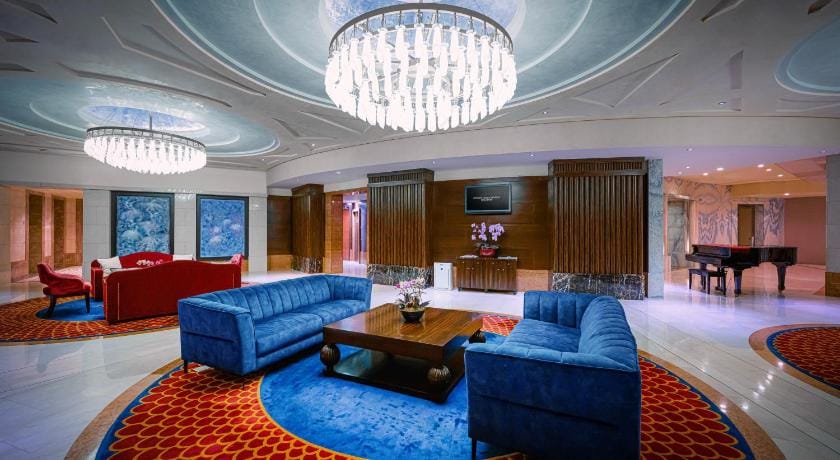 Resorts World Sentosa - Crockfords Tower Hotel in Singapore