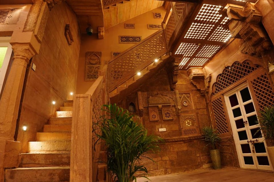 RANI MAHAL...A Real Old haveli Hotel in Rajasthan