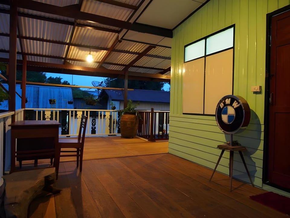 Ayutthaya Antique Homestay Hotel in Laos