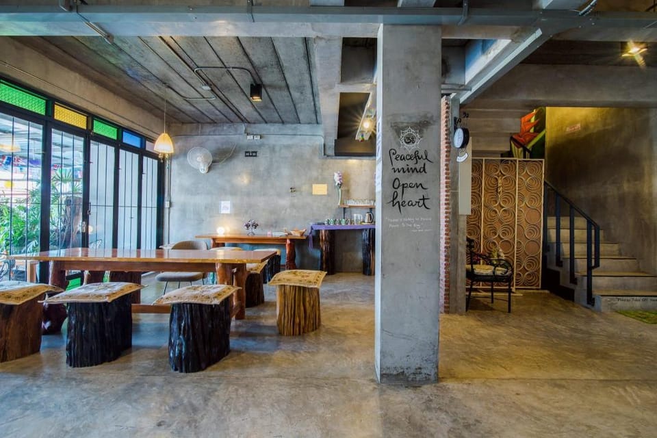 Lovely Guesthouse 94 Bed and Breakfast in Hua Hin District