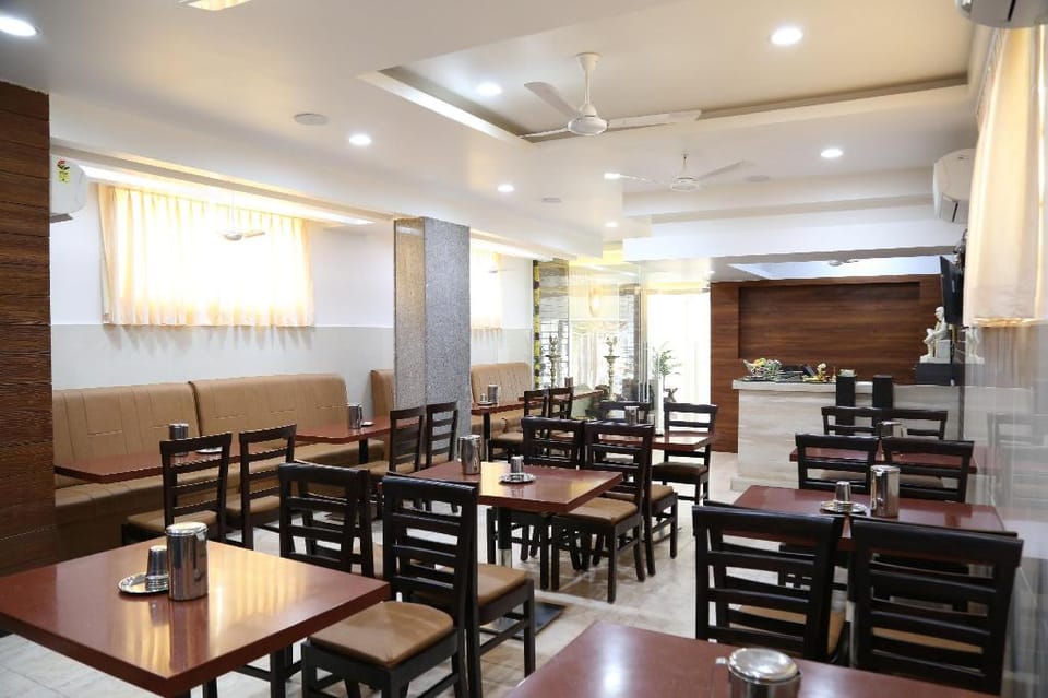 Hotel Sree Shai International Hotel in Tamil Nadu